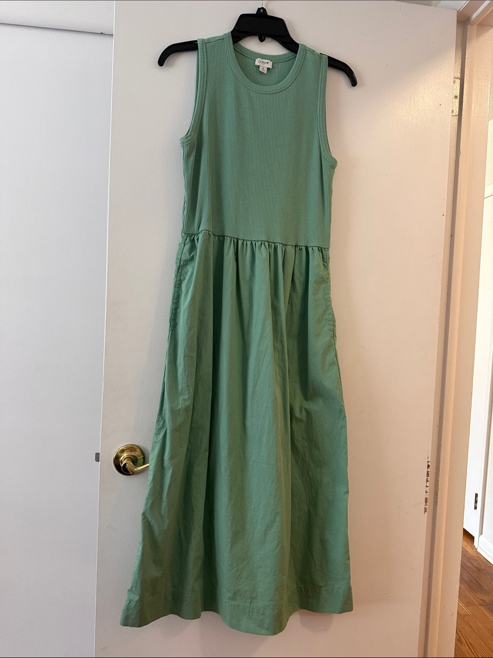 Sleeveless Mint Green Maxi Dress